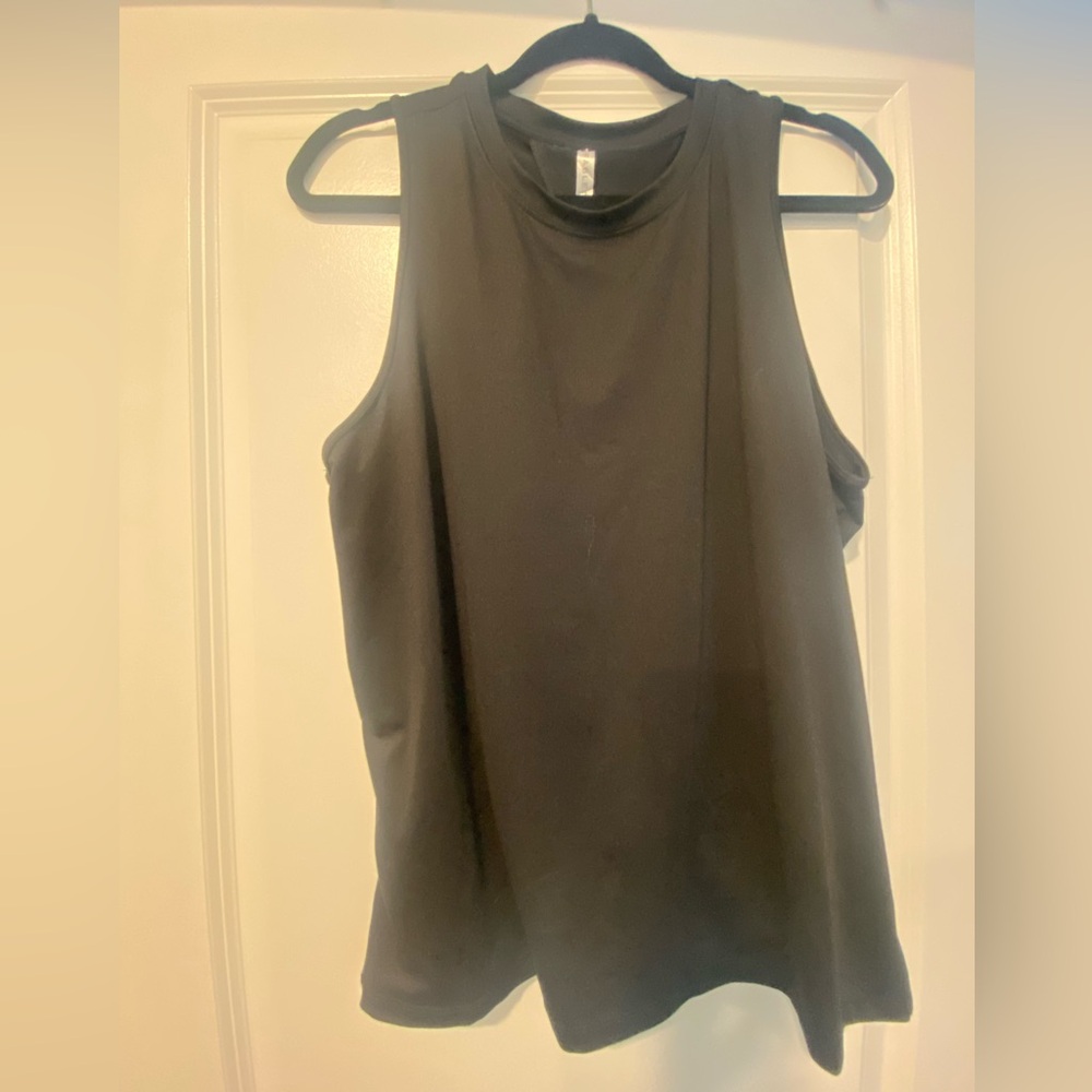 Fabletics Women’s Tank Top Size XL